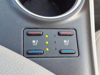 2024 Toyota Camry XLE V-6