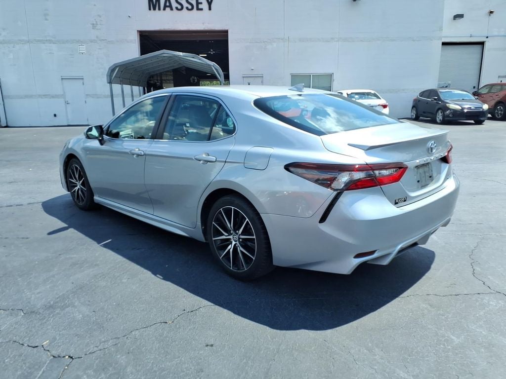 2022 Toyota Camry SE