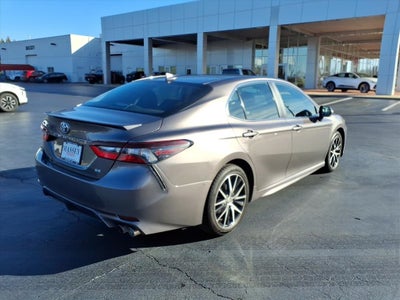 2024 Toyota Camry SE