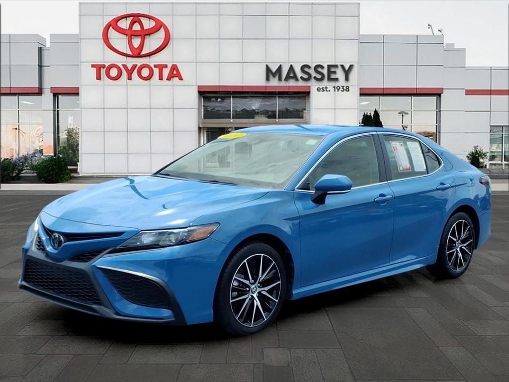 2024 Toyota Camry SE
