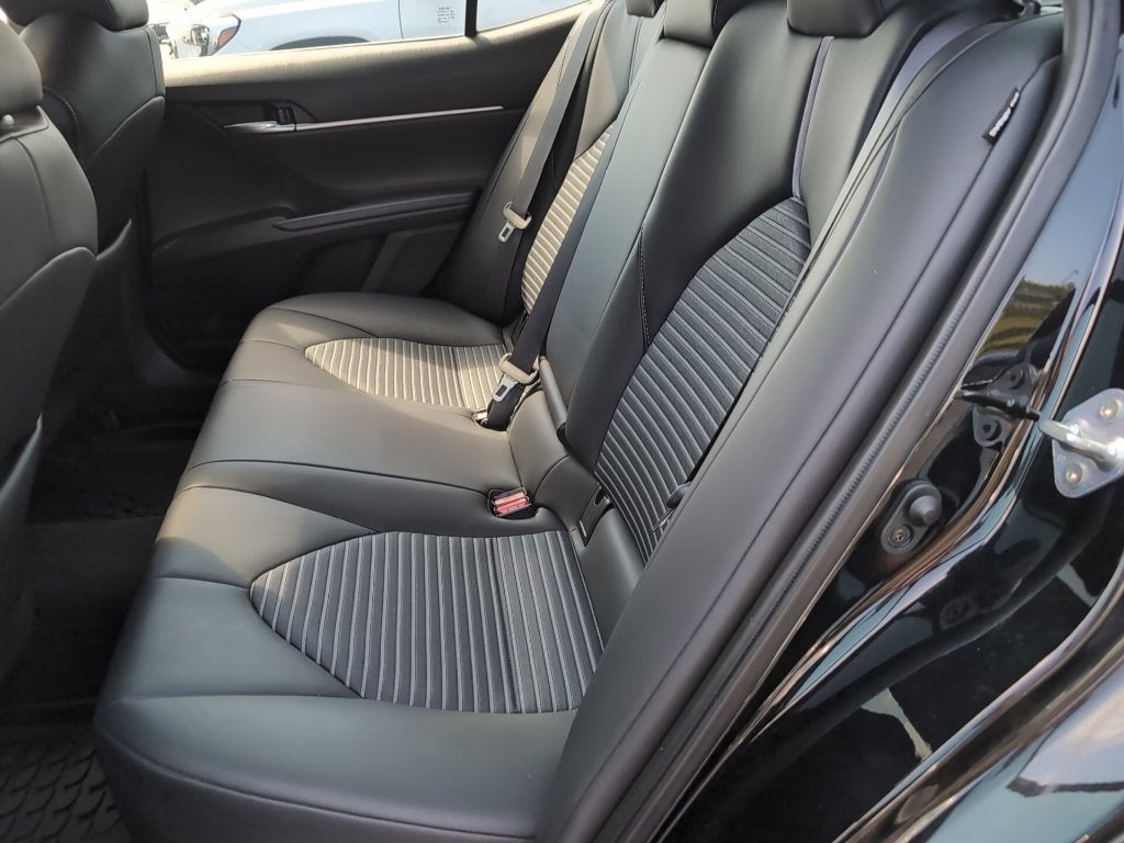 2023 Toyota Camry SE Moonroof, Cold Weather Pkg