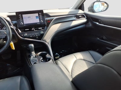 2023 Toyota Camry SE AWD, Moonroof, Cold Weather Pkg