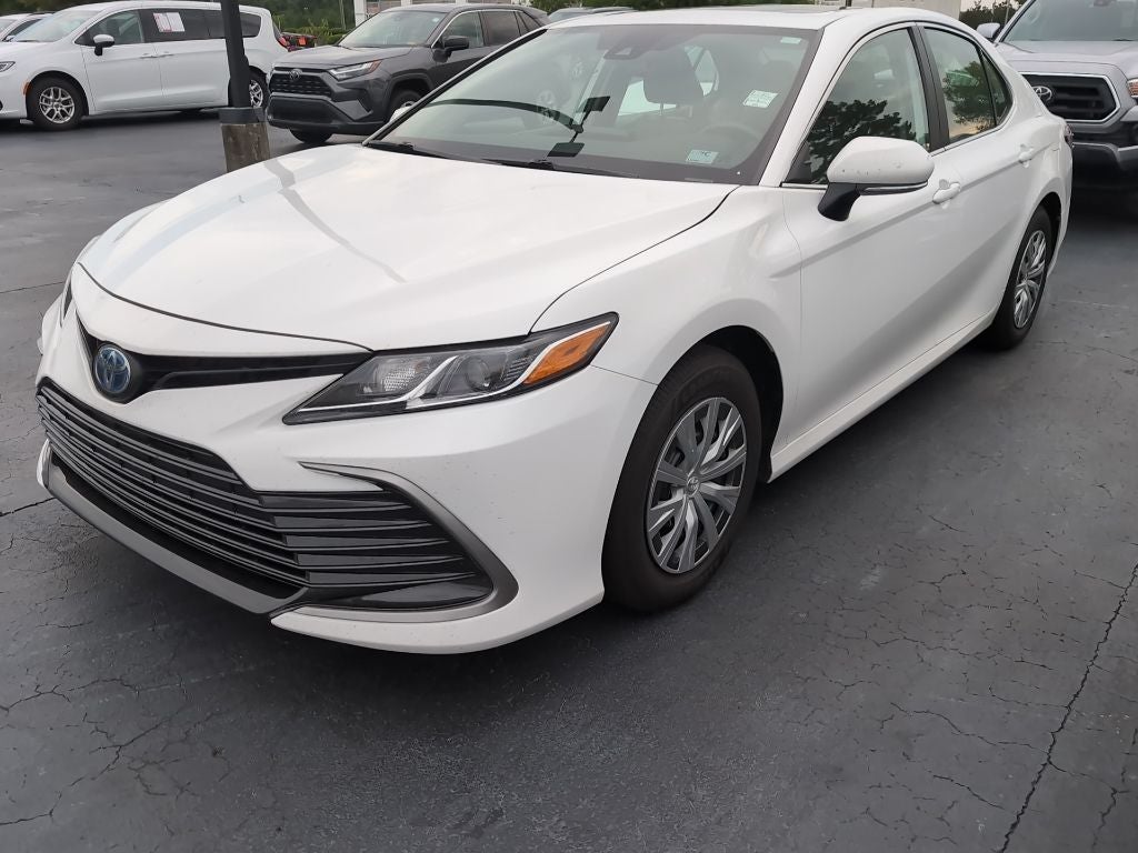 2024 Toyota Camry Hybrid LE Moonroof, Audio Plus