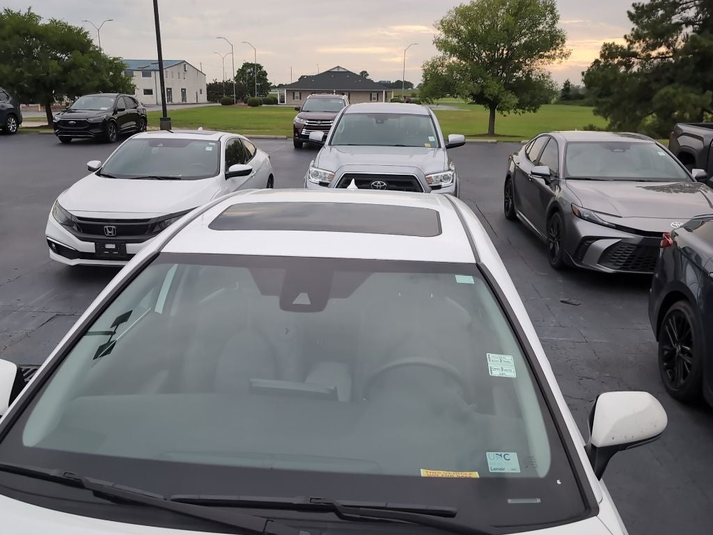 2024 Toyota Camry Hybrid LE Moonroof, Audio Plus