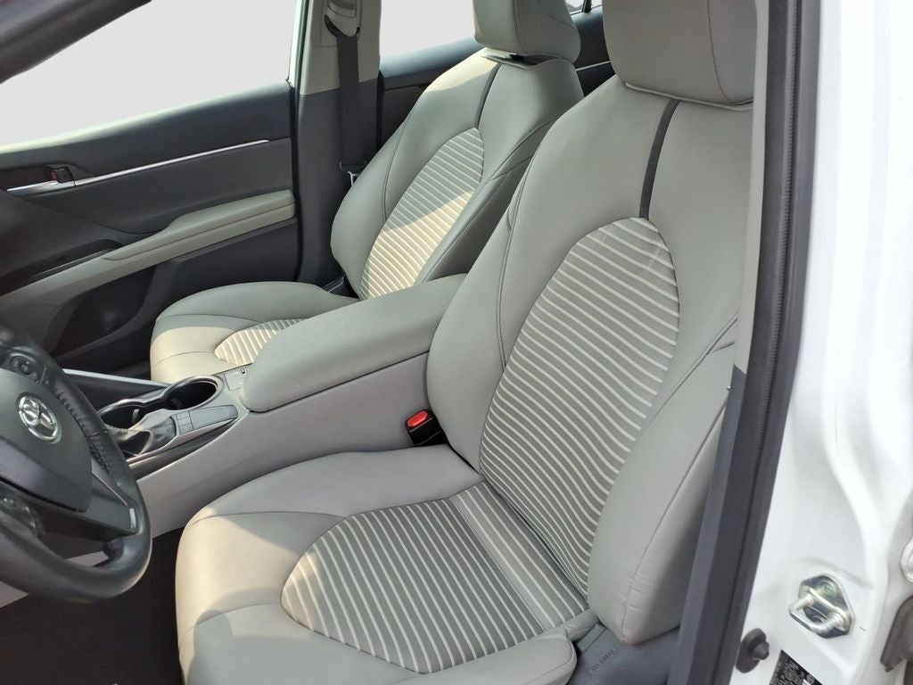 2024 Toyota Camry SE Moonroof, Htd Seats