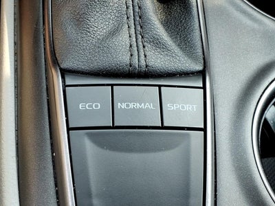 2024 Toyota Camry SE Moonroof, Htd Seats