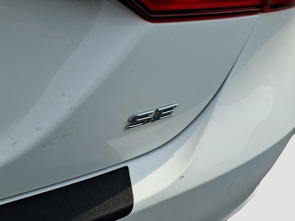 2024 Toyota Camry SE Moonroof, Htd Seats