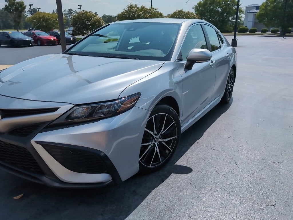 2024 Toyota Camry SE