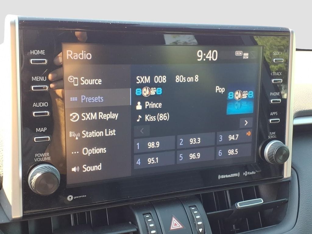 2022 Toyota RAV4 Hybrid XSE