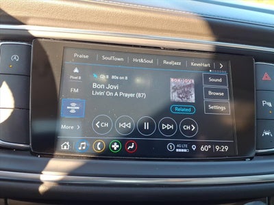 2023 Buick Enclave Essence