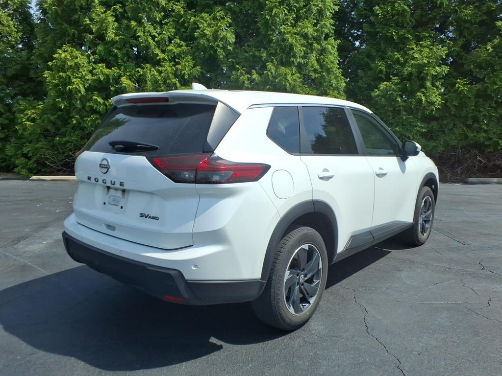 2024 Nissan Rogue SV