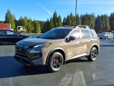 2025 Nissan Rogue Rock Creek