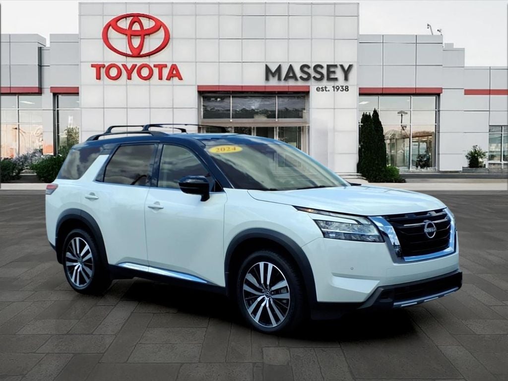 2024 Nissan Pathfinder Platinum