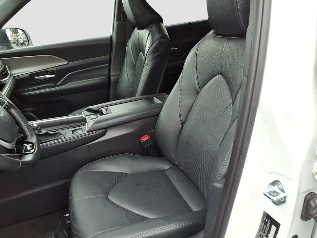 2026 Toyota Grand Highlander Hybrid Nightshade Edition
