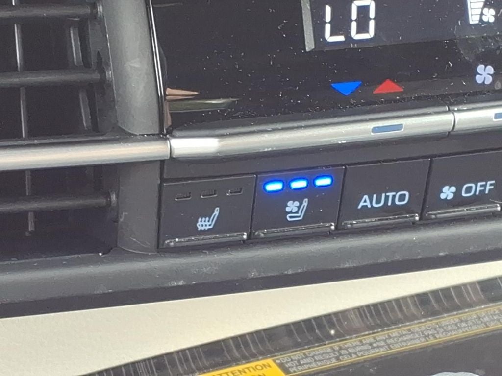 2022 Toyota Sienna Platinum 7 Passenger