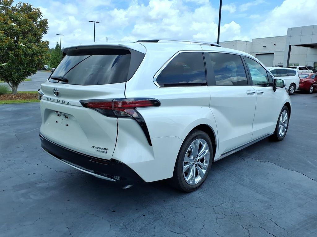 2022 Toyota Sienna Platinum 7 Passenger