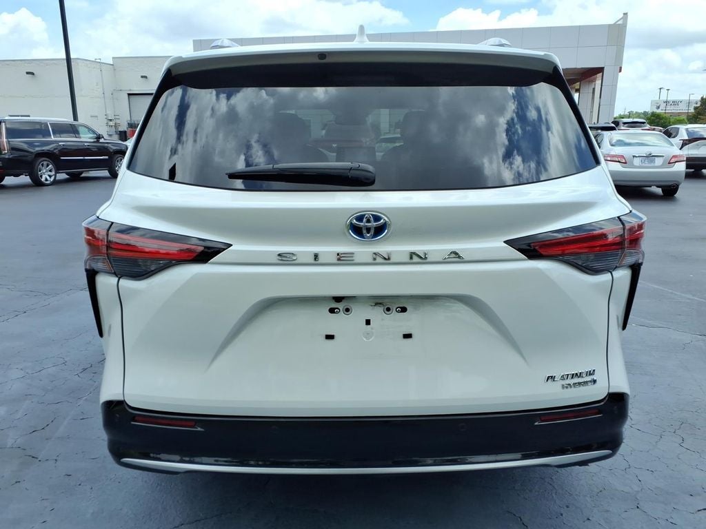 2022 Toyota Sienna Platinum 7 Passenger