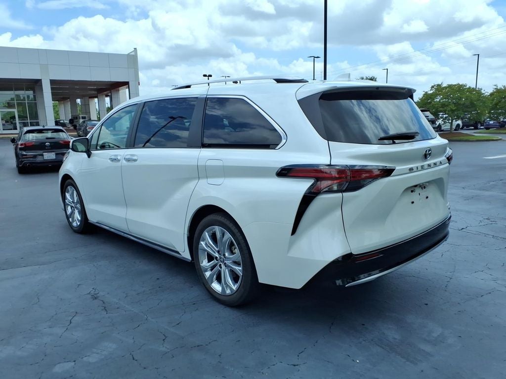2022 Toyota Sienna Platinum 7 Passenger