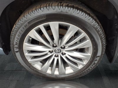 2022 Toyota Highlander Platinum