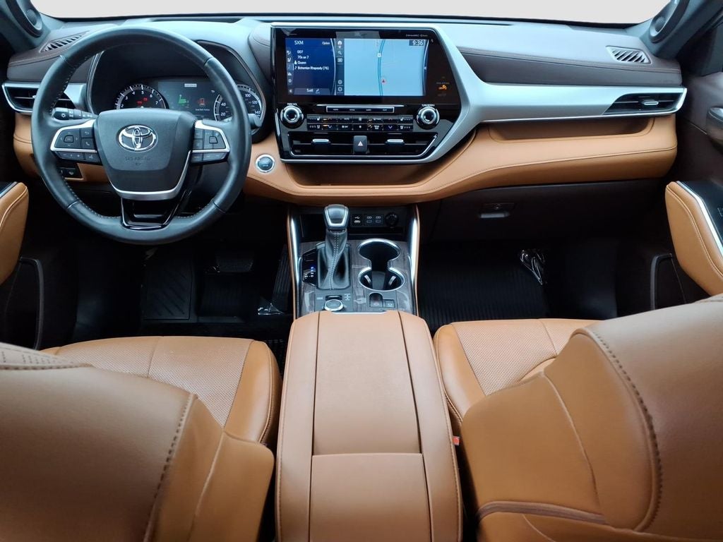 2022 Toyota Highlander Platinum