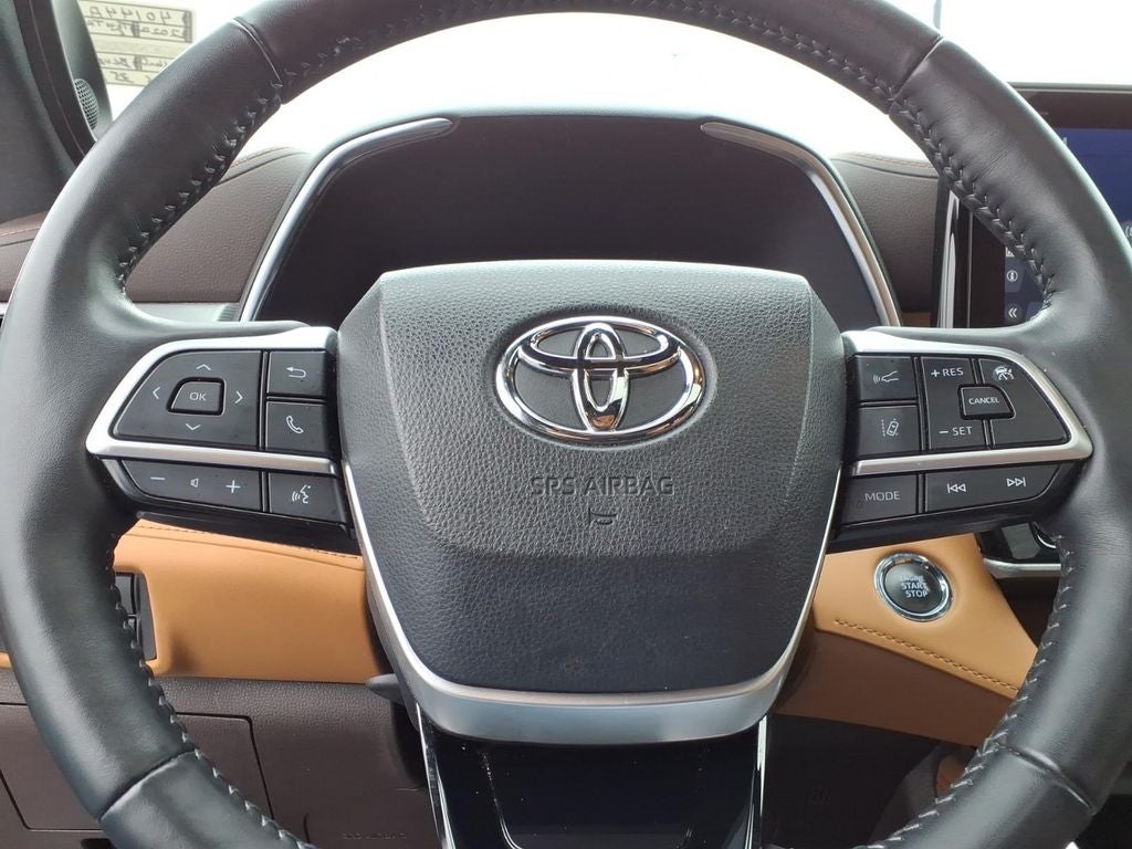 2022 Toyota Highlander Platinum