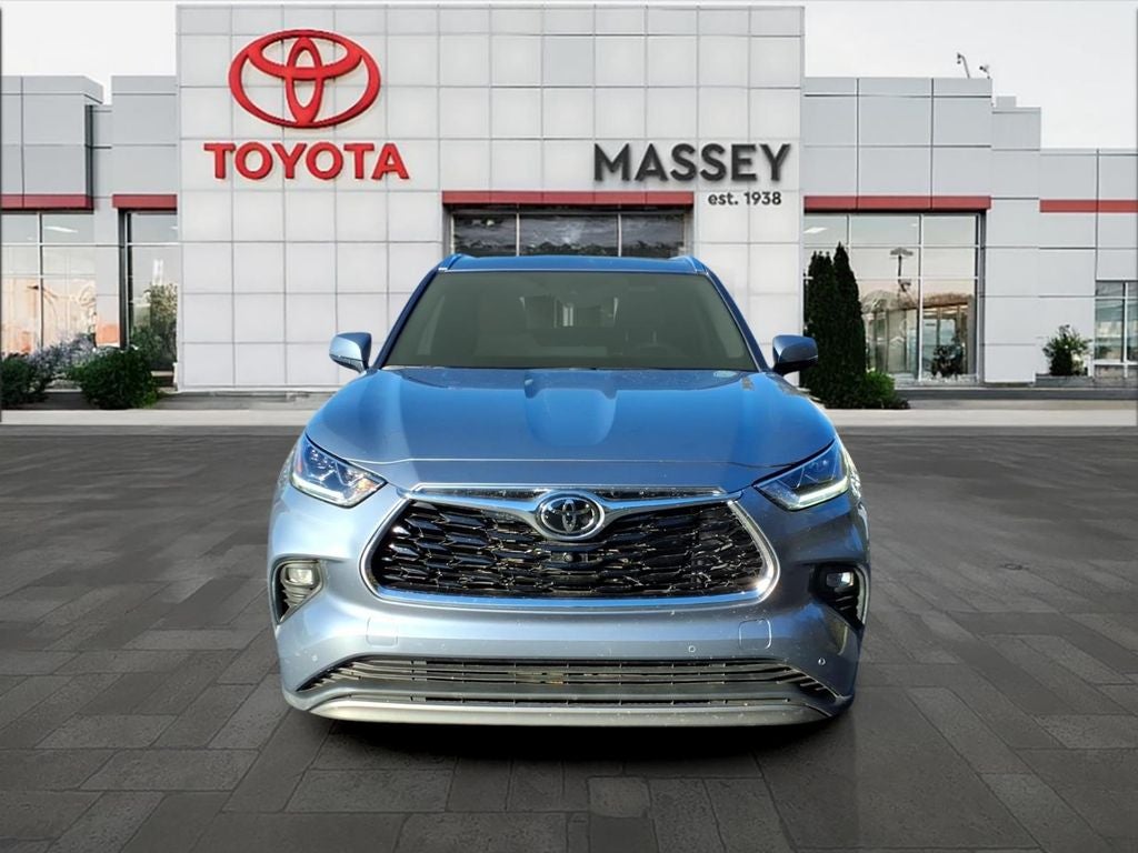 2022 Toyota Highlander Platinum