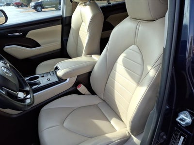 2020 Toyota Highlander XLE