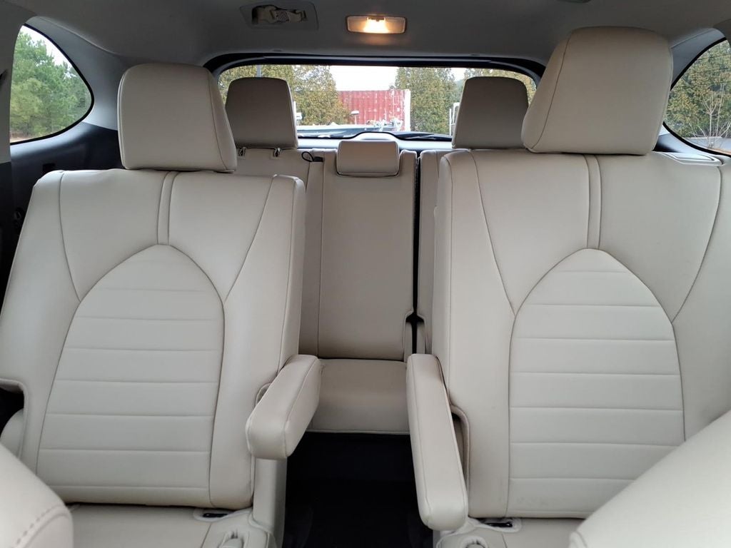 2024 Toyota Highlander Hybrid XLE