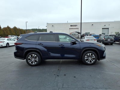 2024 Toyota Highlander Hybrid XLE