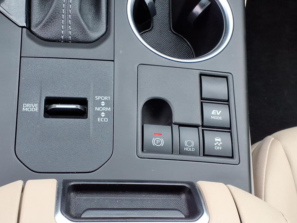 2024 Toyota Highlander Hybrid XLE