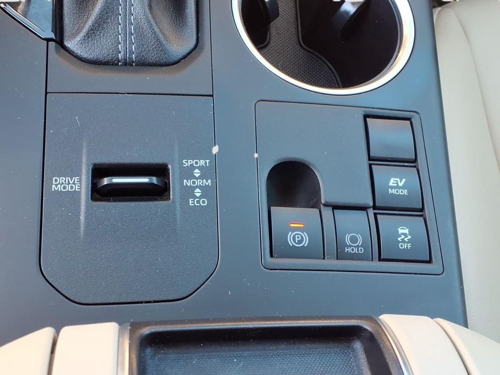 2024 Toyota Highlander Hybrid XLE