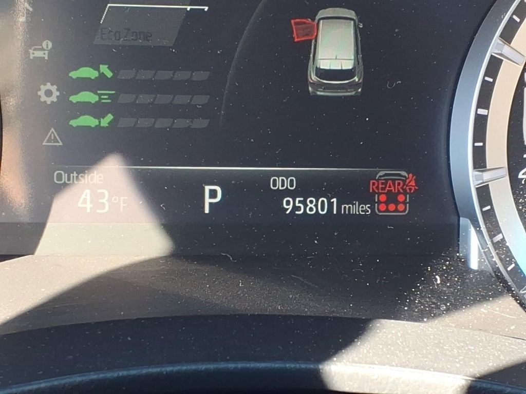 2024 Toyota Highlander Hybrid XLE