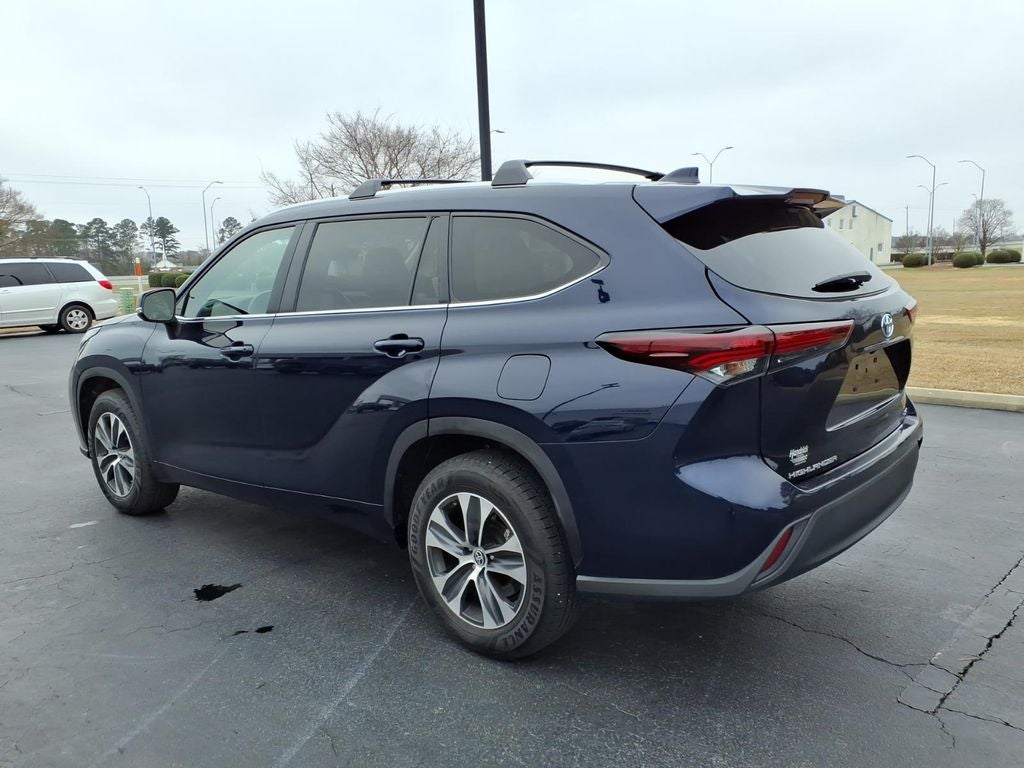 2024 Toyota Highlander Hybrid XLE