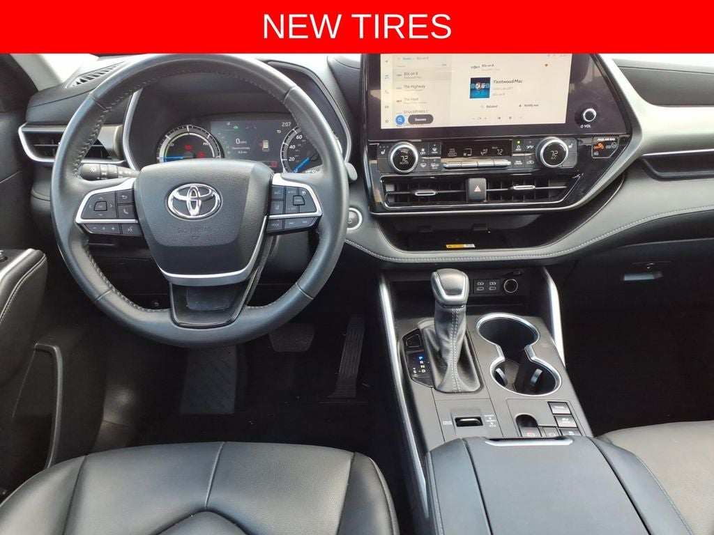 2024 Toyota Highlander Hybrid XLE
