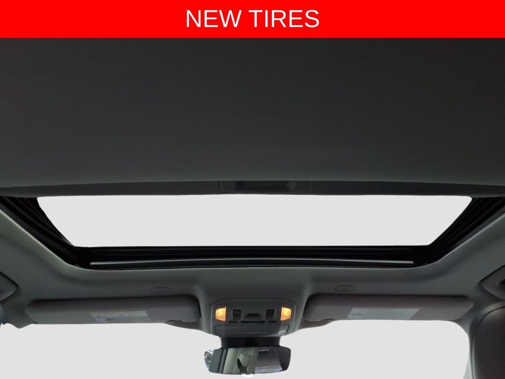 2024 Toyota Highlander Hybrid XLE