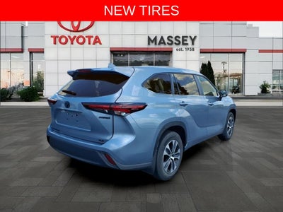 2024 Toyota Highlander Hybrid XLE
