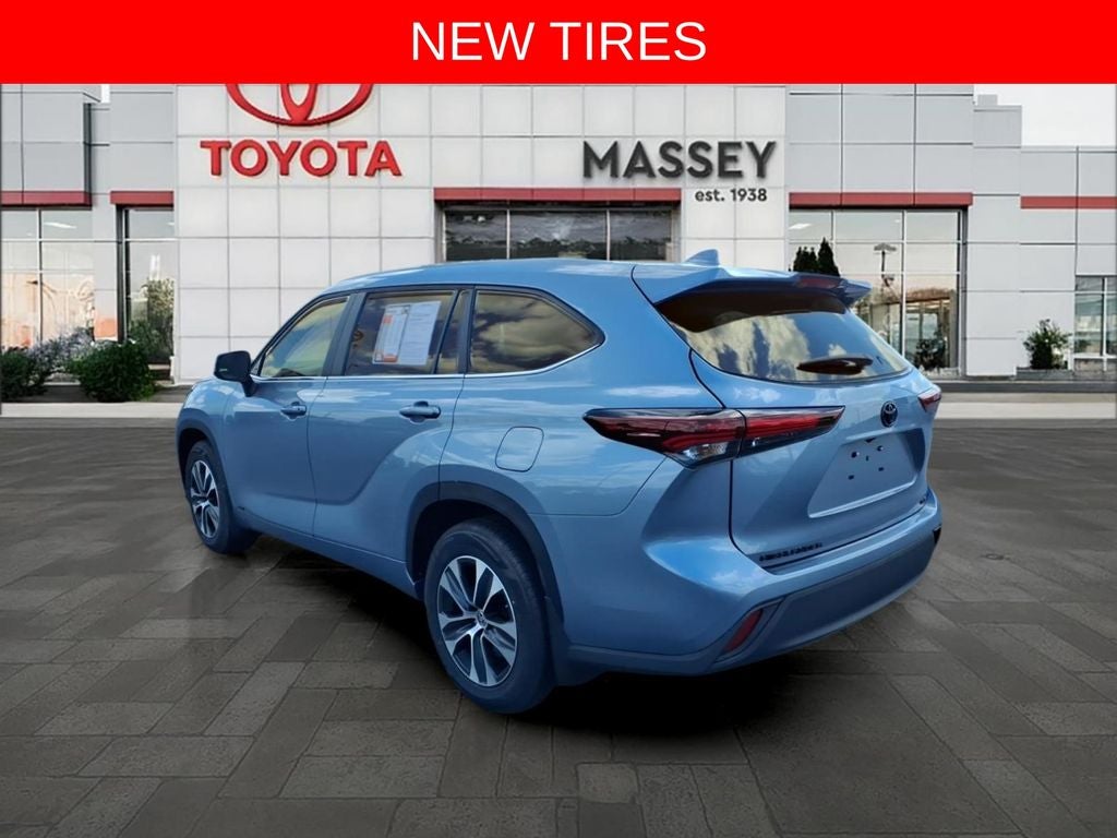 2024 Toyota Highlander Hybrid XLE