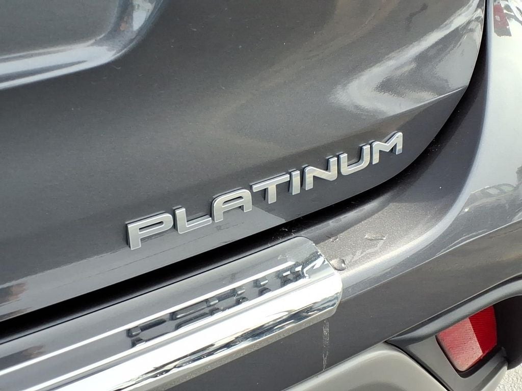 2024 Toyota Highlander Platinum