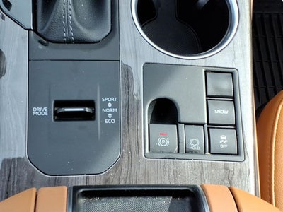 2024 Toyota Highlander Platinum