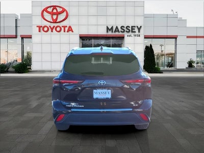 2024 Toyota Highlander XLE