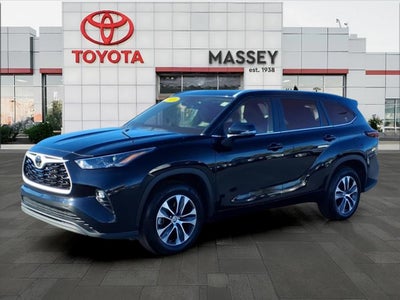 2024 Toyota Highlander XLE