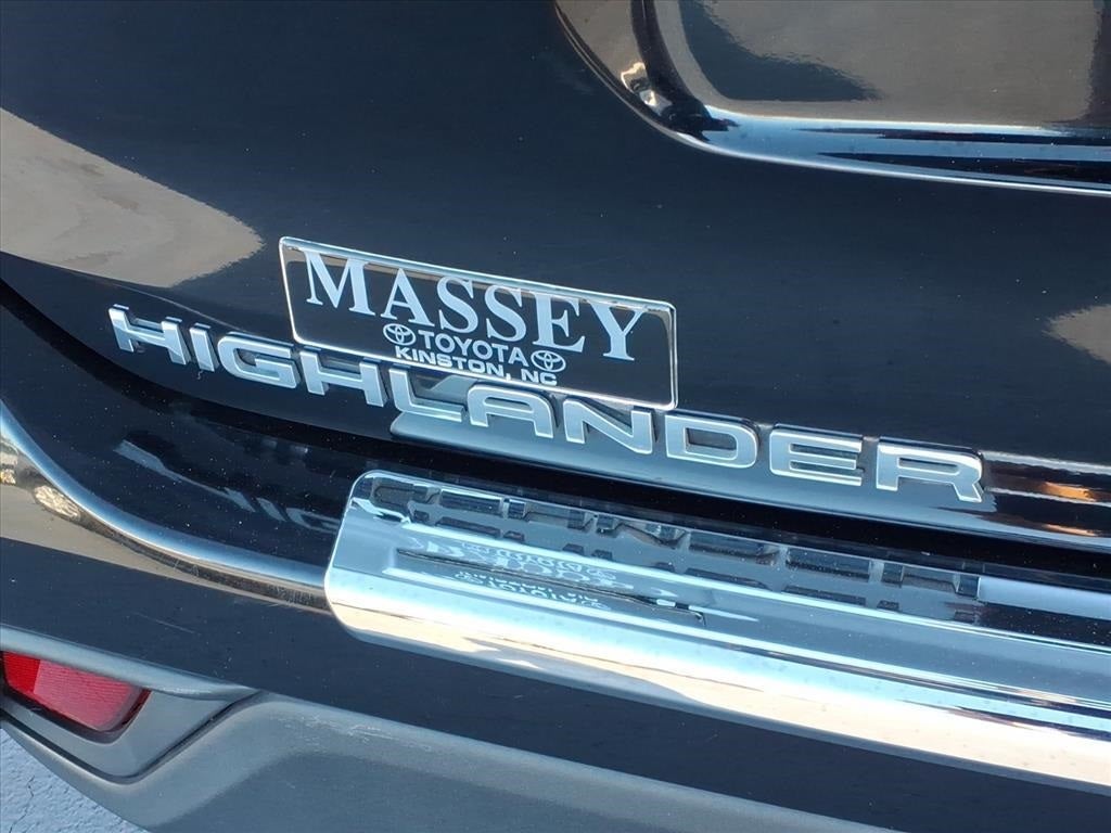 2024 Toyota Highlander XLE