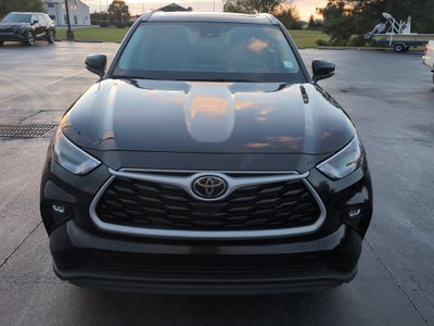 2024 Toyota Highlander XLE