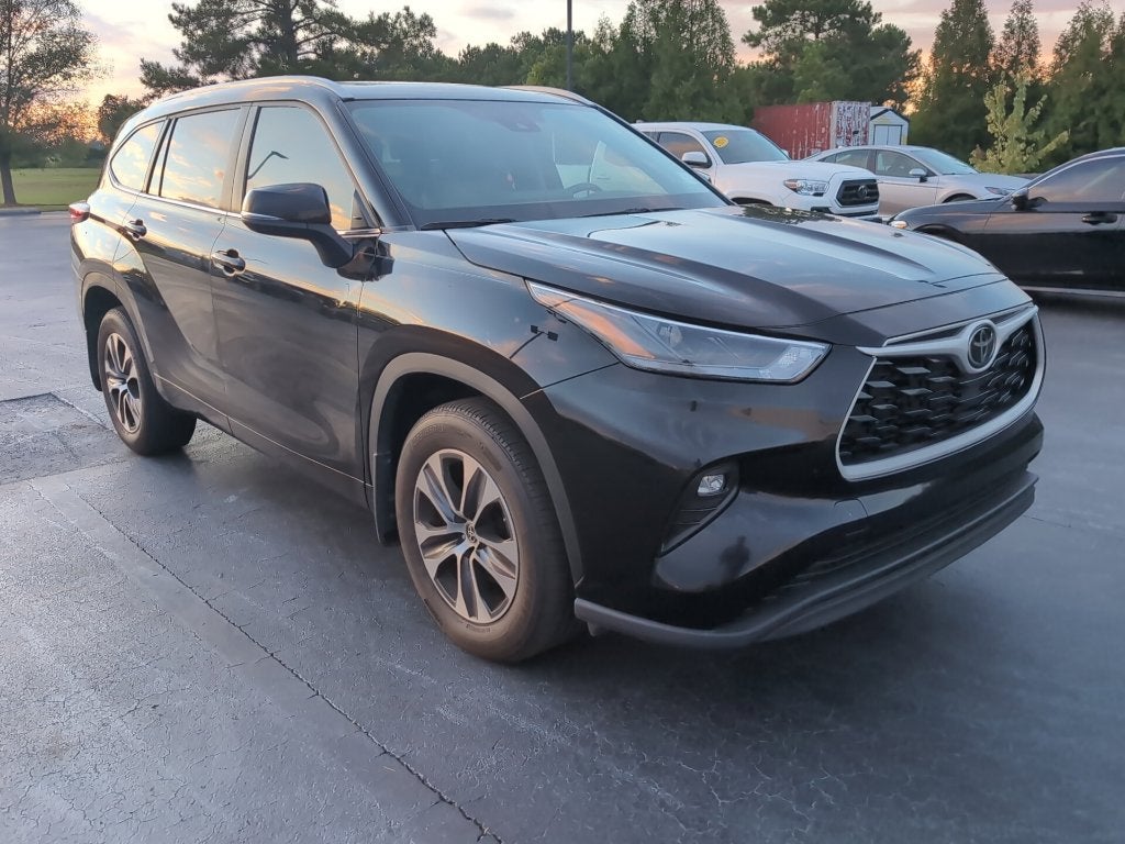 2024 Toyota Highlander XLE