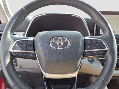 2023 Toyota Highlander Platinum