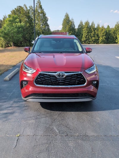 2023 Toyota Highlander Platinum