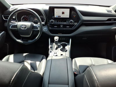 2023 Toyota Highlander XSE AWD
