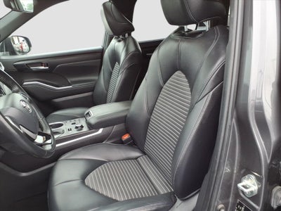 2023 Toyota Highlander XSE