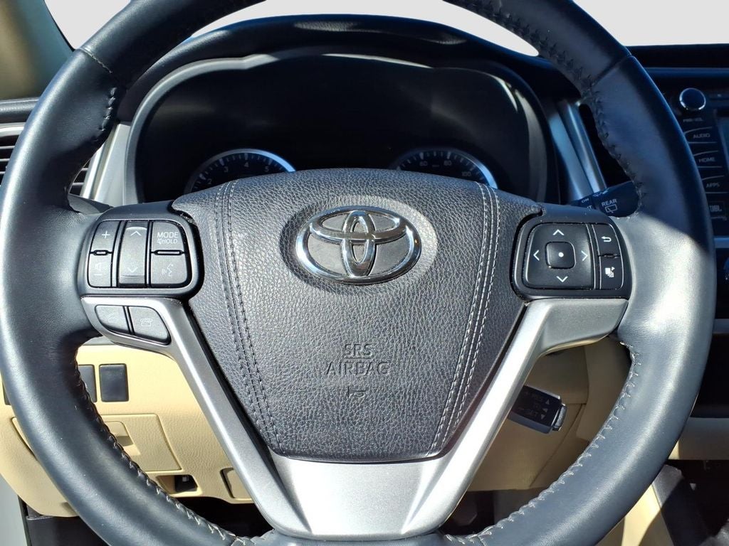 2016 Toyota Highlander Limited