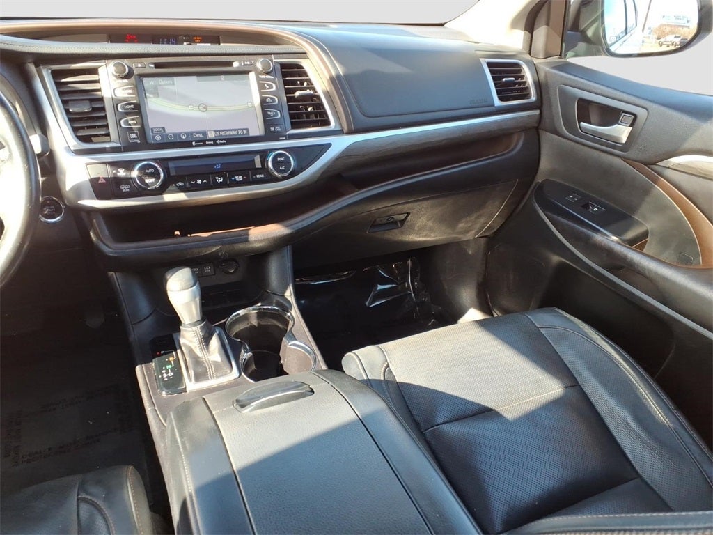 2017 Toyota Highlander Limited